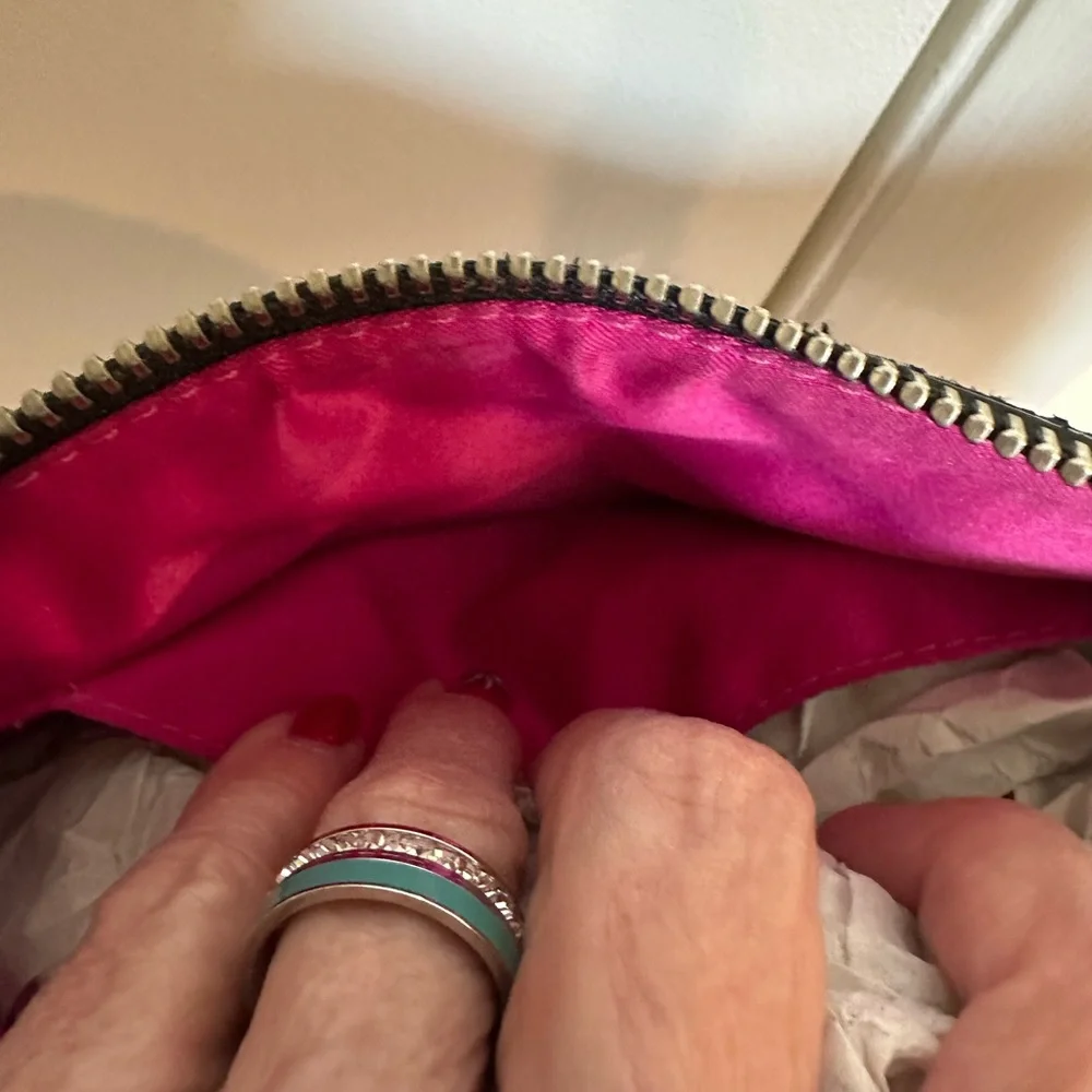EUC …Authentic Coach Pink and Black Crossbody Bag with Signature Design… - Picture 5 of 8